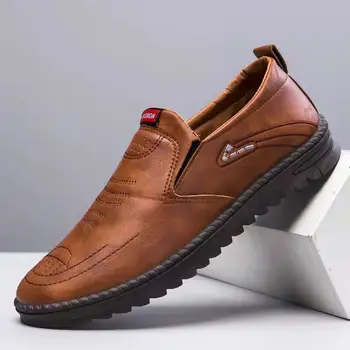 Мъжки кожени обувки Лятото на 2022 г. с Нова мъжки ежедневни обувки без обков от мека кожа подметка Дишащи обувки с малките си пръсти 0